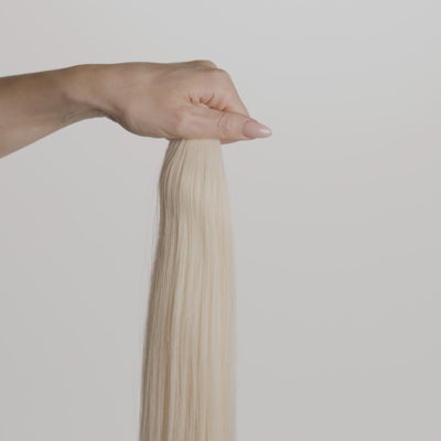 Hair_Extensions_Shade_Ice_Queen_02