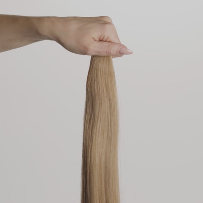 Hair_Extensions_Shade_With_A_Tan_02